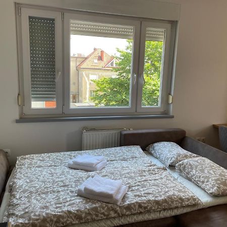 Apartmán Mely Rose Lublaň Exteriér fotografie